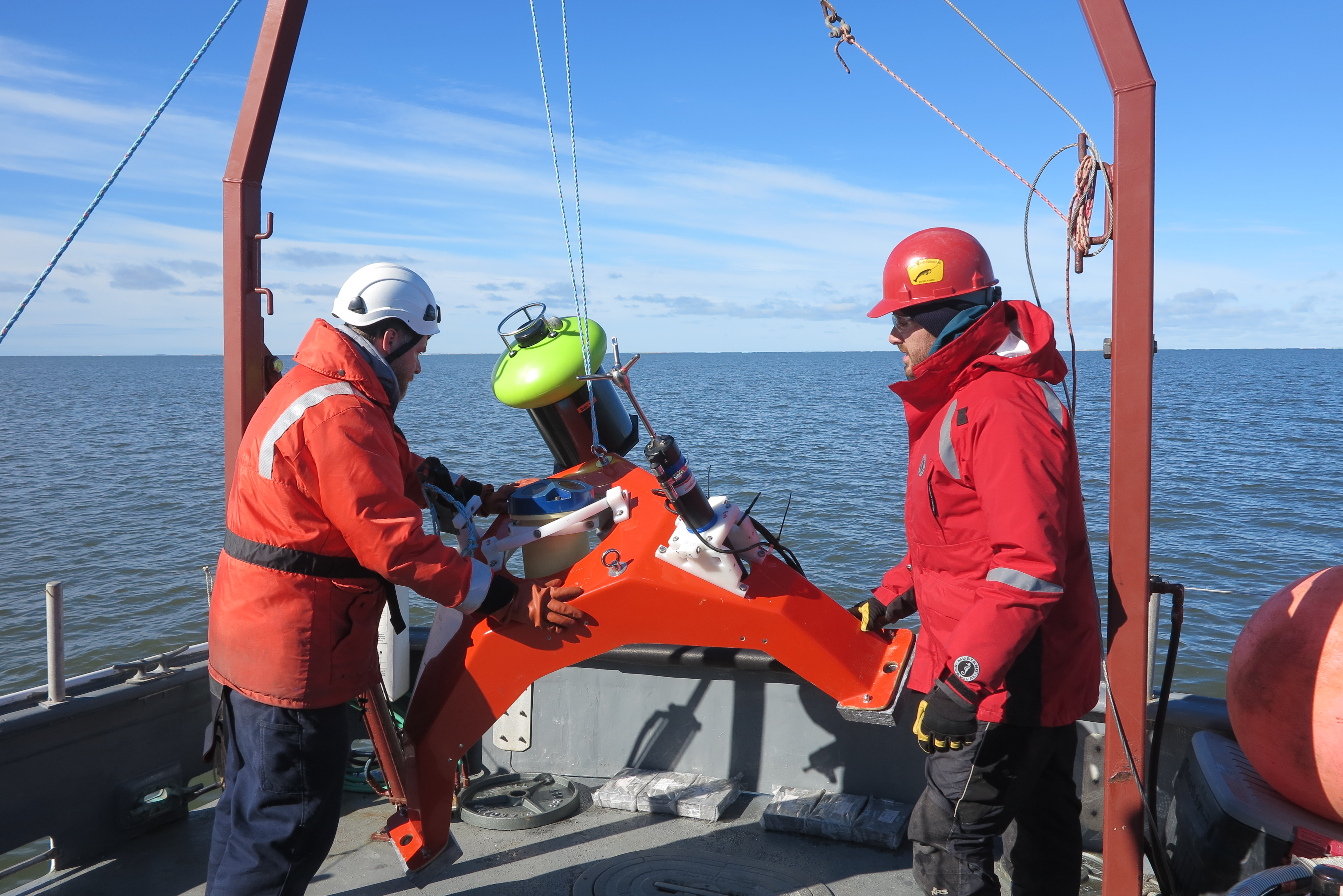 Update From the Field: ACEP Researchers Deploy Moorings in Beaufort Sea