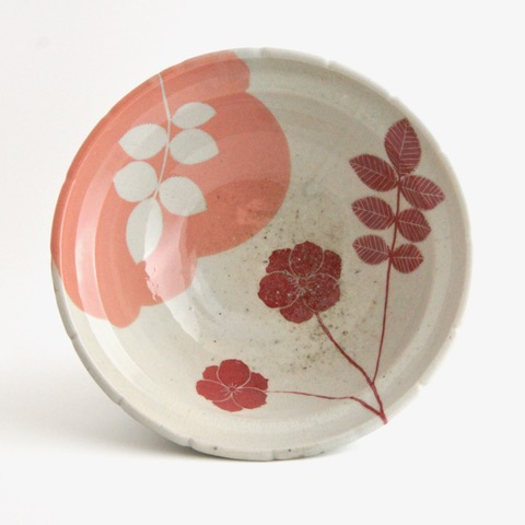 Botanical ceramic plate by Sarah Beaty. Photo courtesy of Beaty