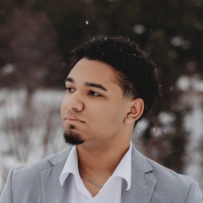 Elijah Bell