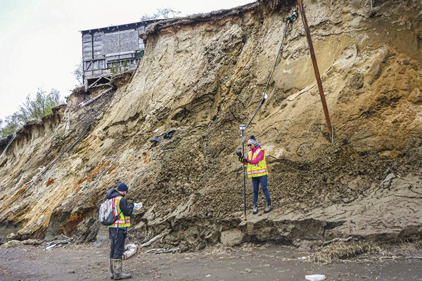 Erosion warriors: UAF students join battle against slumping soils