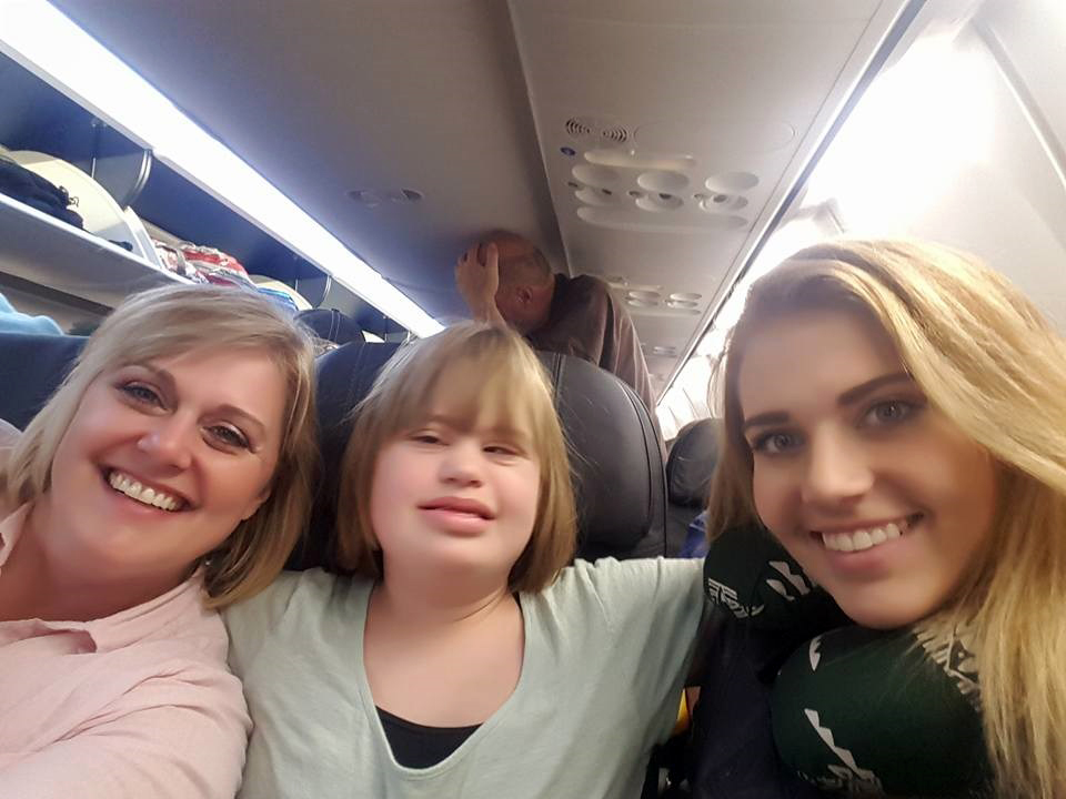 Lori heading to Hawaii with her daughters