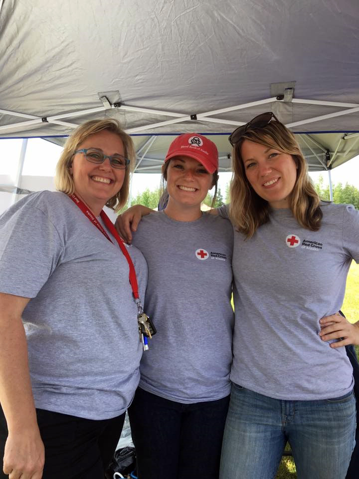 Lori with Red Cross staff on Community Smoke Alarm Install Day
