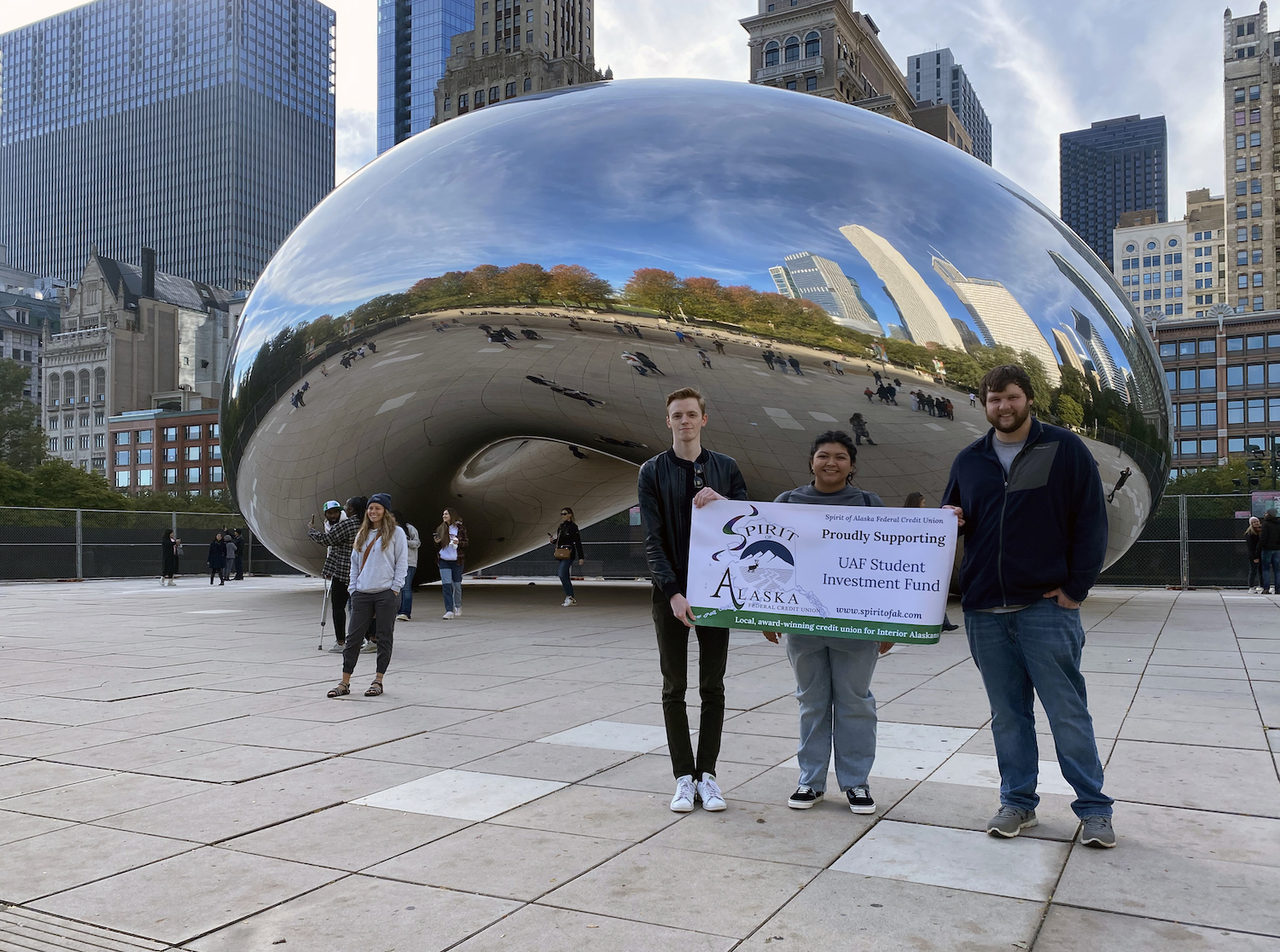 SIF students Nikolai Unruh, Jenifer Garcia and Bryan Sauer visit "The Bean" (Cloud Gate) sculpture during their trip to the 2021 Student Managed Investment Fund Consortium Conference in Chicago, IL