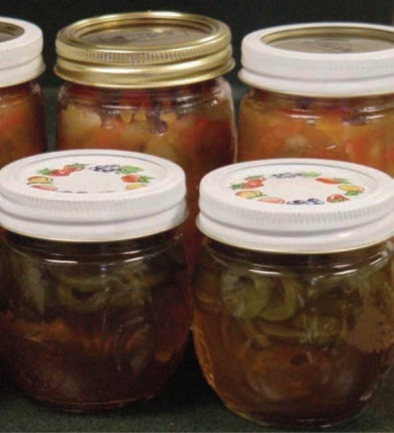 Pickled bullwhip kelp jars