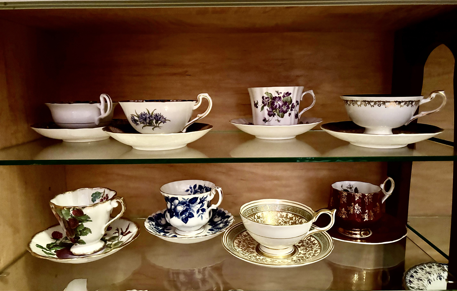 Donated tea set. Image courtesy of Sarah Stanley