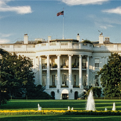 White House in the autumn. Photo by Tom Fisk, courtesy of Canva