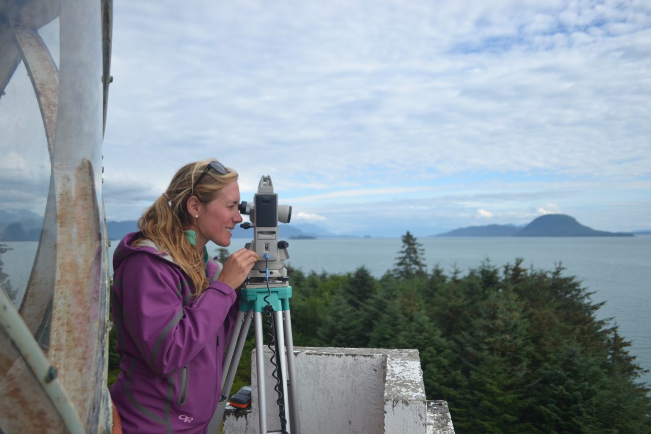 UAF student studies whale-watching impacts on humpbacks