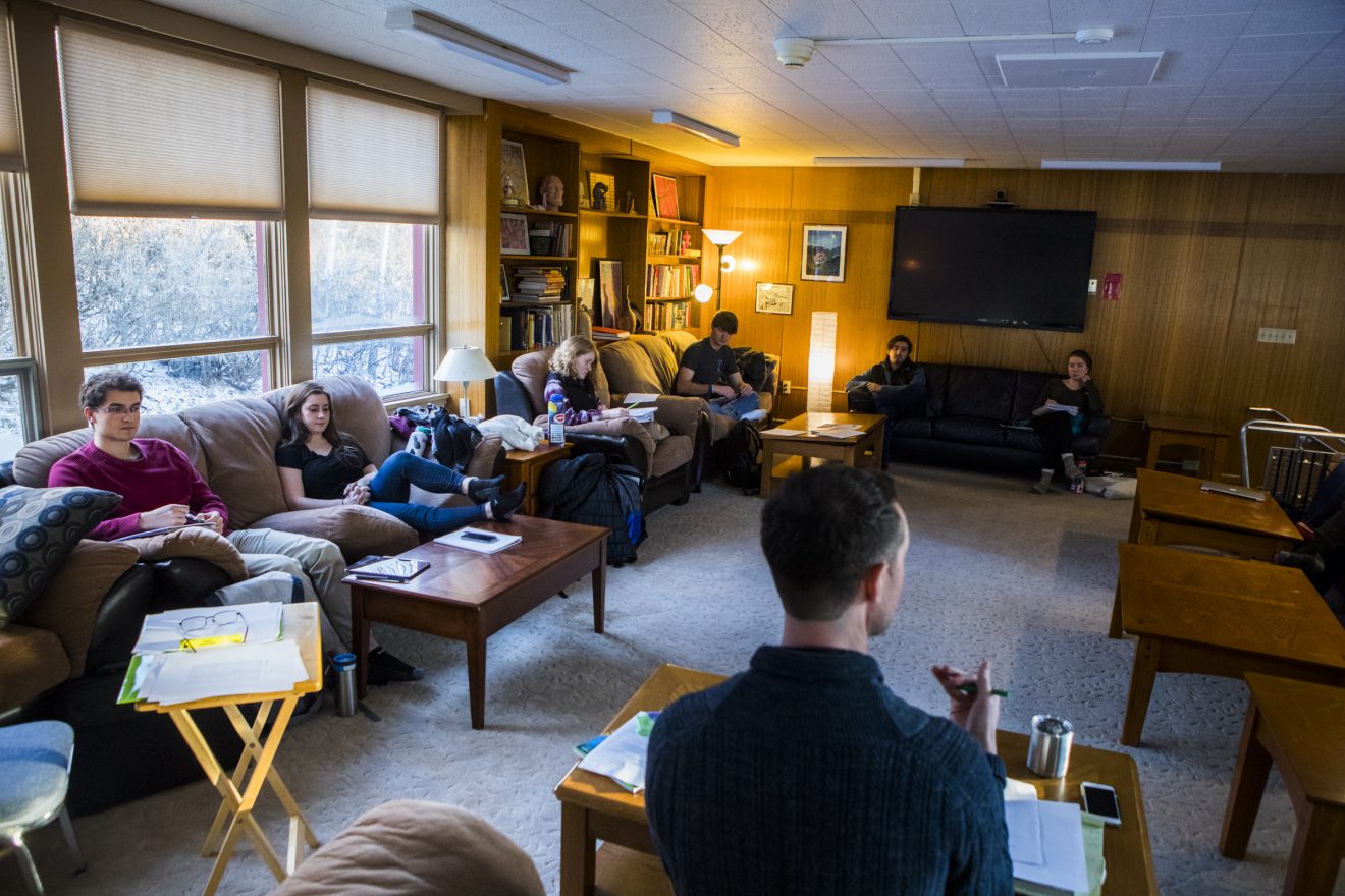 Honors Program Director Alex Hirsch lectures during the Methods of Inquiry class in the Honors House Thursday, Nov. 1, 2018, on the Fairbanks campus. UAF photo by JR Ancheta.
