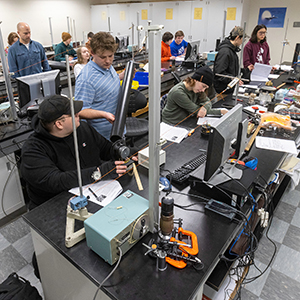 Students conduct a series of frequency experiments during a Physics Lab in the Reichardt Building on the UAF campus. UAF photo by Eric Engman