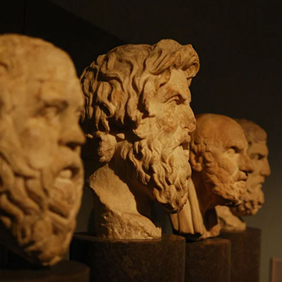 Busts of philosophers | Stock image from Canva