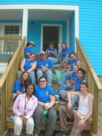 The ASB team gathered in front of a Habitat for Humanity home with the proud owner. Front row, left to right: homeowner, Kari Pile and Brian Lyke. Second row: Megan Richards, Cynthia Lashinski and Alexis Fernandez. Third row: Erica Milstead, Temple Dillard and Tabitha Johnson. Top row: JJ Boggs, Erica Schooley and Emily Schooley. Photo courtesy New Orleans Habitat for Humanity