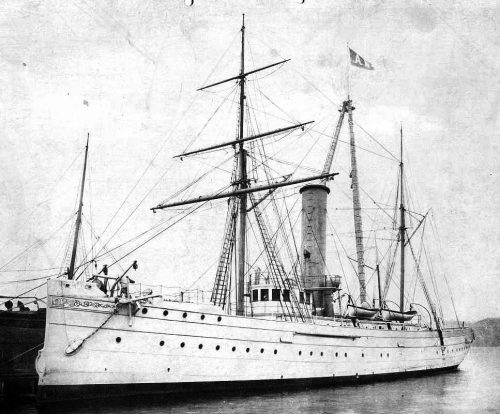 Public domain photo. The U.S. Revenue cutter Manning, pictured here in 1898, was in Kodiak Harbor during the great earthquake of 1900.