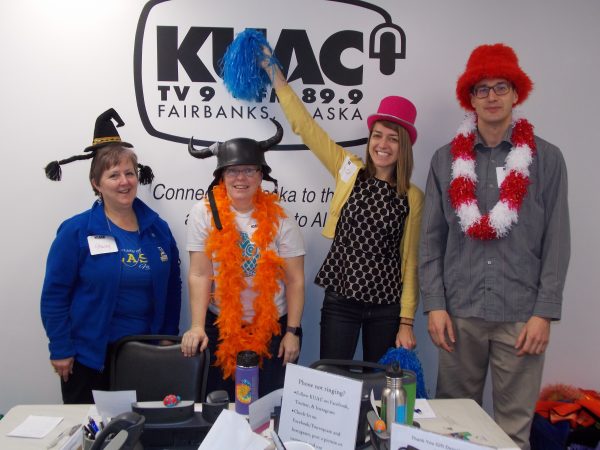Volunteers from Academic Advising offered their time to support the KUAC Fall Fundraiser. UAF photo by Nancy Tarnai.