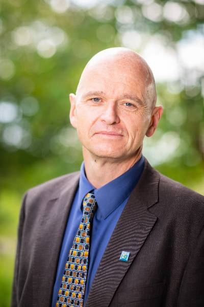 Richard Collins, director of the UAF Graduate School