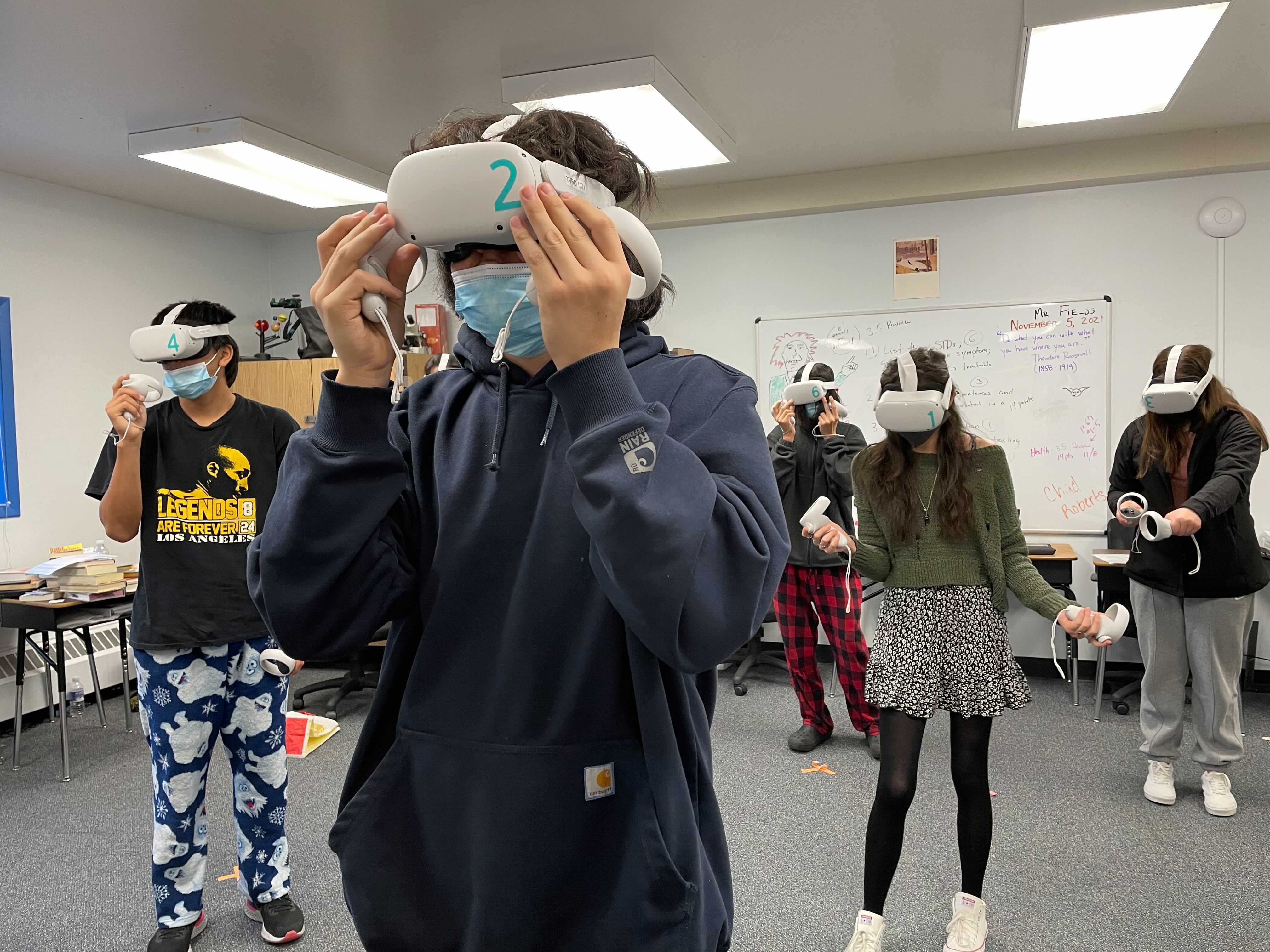 TCC Career Explorers students try out virtual reality headsets.