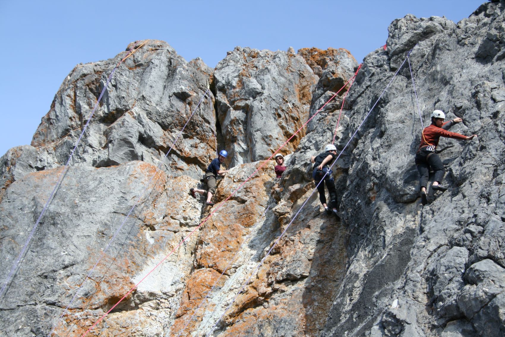 Climbing at Grapefruit