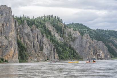 UAF students in the Climate Scholars Program on the Yukon River.